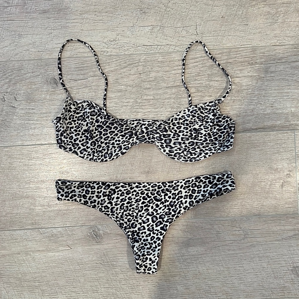 Mai Cheetah Bikini